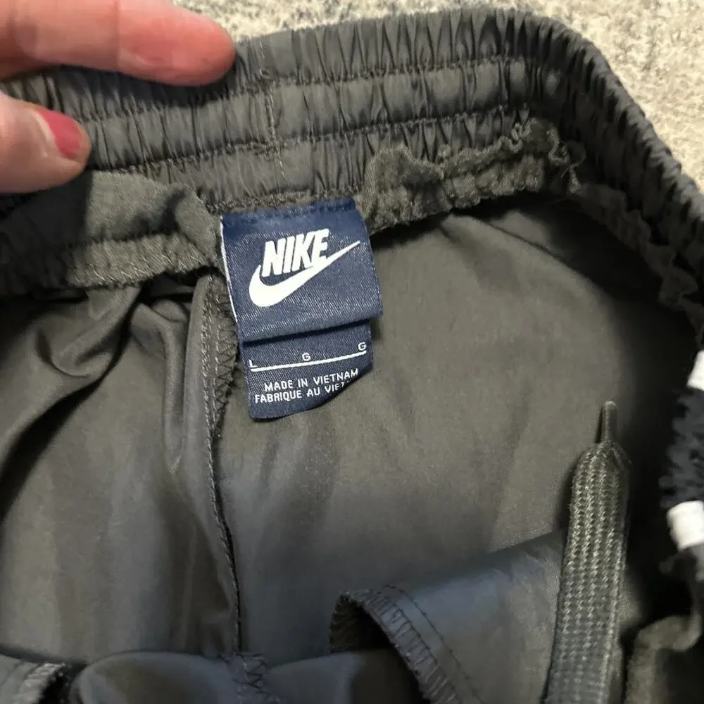 Y2K Nike Sweat Pants Joggers Windbreakers Kids Large Grey